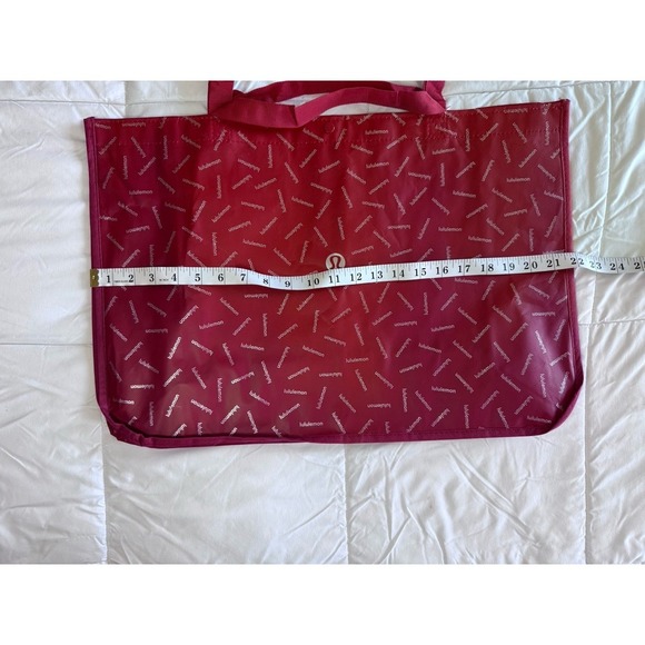 Lululemon Reusable Shopping Gift Bag Tote Yoga Logo 21"x 15 Red Silver New - Picture 2 of 7
